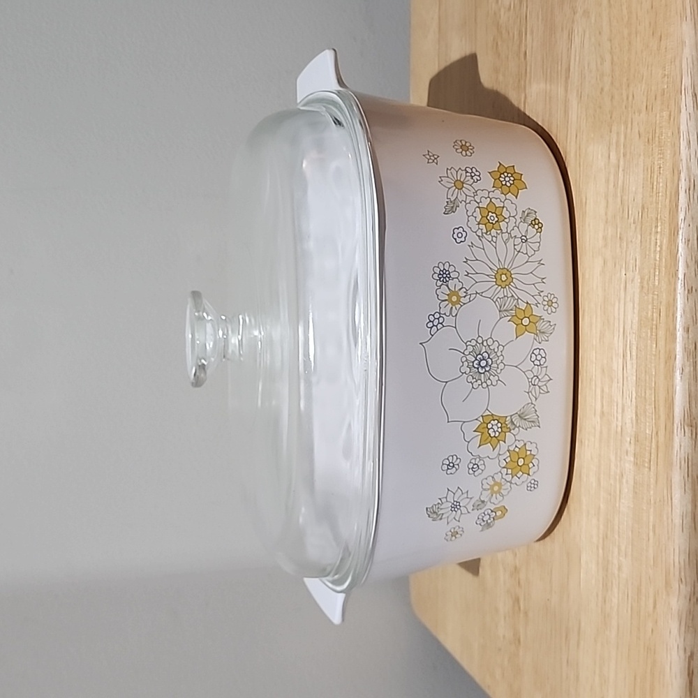 5 Qts Vintage Floral Bouquet (Corelle) collection by Corning Ware